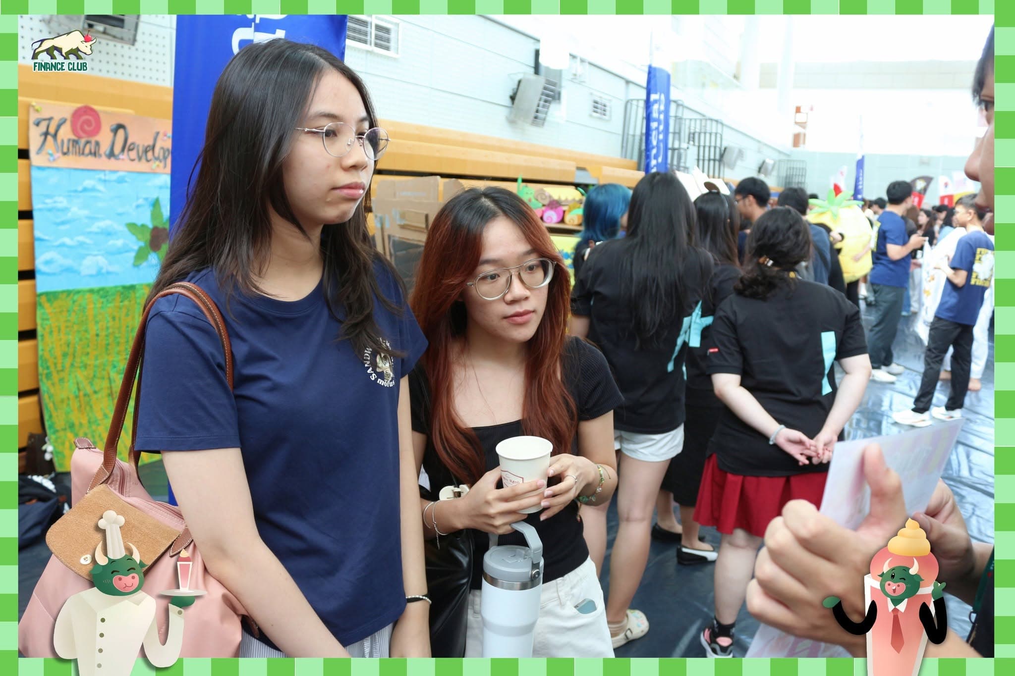 Students discovering Finance Club during Club Day.